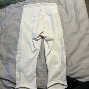Lululemon White Cropped Leggings